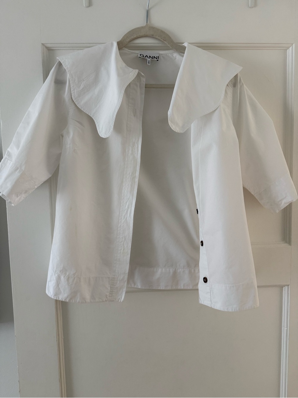 Ganni White oversized Collar Blouse - Picture 2 of 3